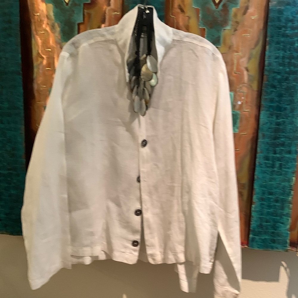 CP Shades jacket,white linen,EUC ,medium [roomy].A Staple‼️